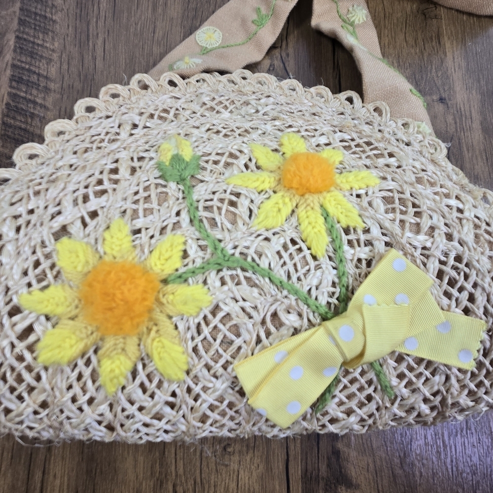 Vtg Sisal Straw Cottagecore Sunny Yellow Flower Bag - Picture 3 of 9